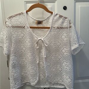 Vintage Chic White Cottage Core Crochet Tie-Front Blouse